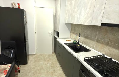Rental of a new 3-room apartment, 70 m², Chiajna, Sector 6, Bucharest, Romania